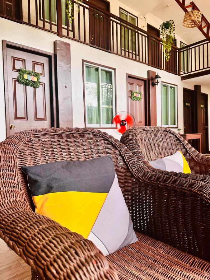 Close To The Airport, City Center, Accessible - Amancio'S New Extension Puerto Princesa Luaran gambar